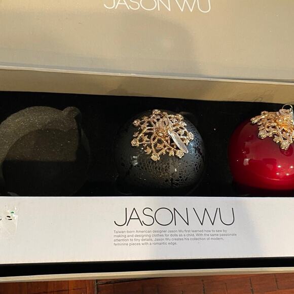 Jason Wu designer Christmas ornaments -2 Exclusive - Picture 6 of 9